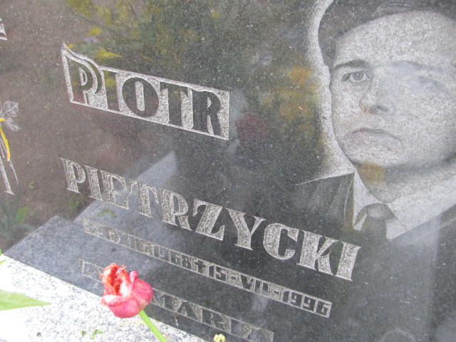 Piotr Pietrzycki 1968 Kostrzyn nad Odrą - Grobonet - Wyszukiwarka osób pochowanych