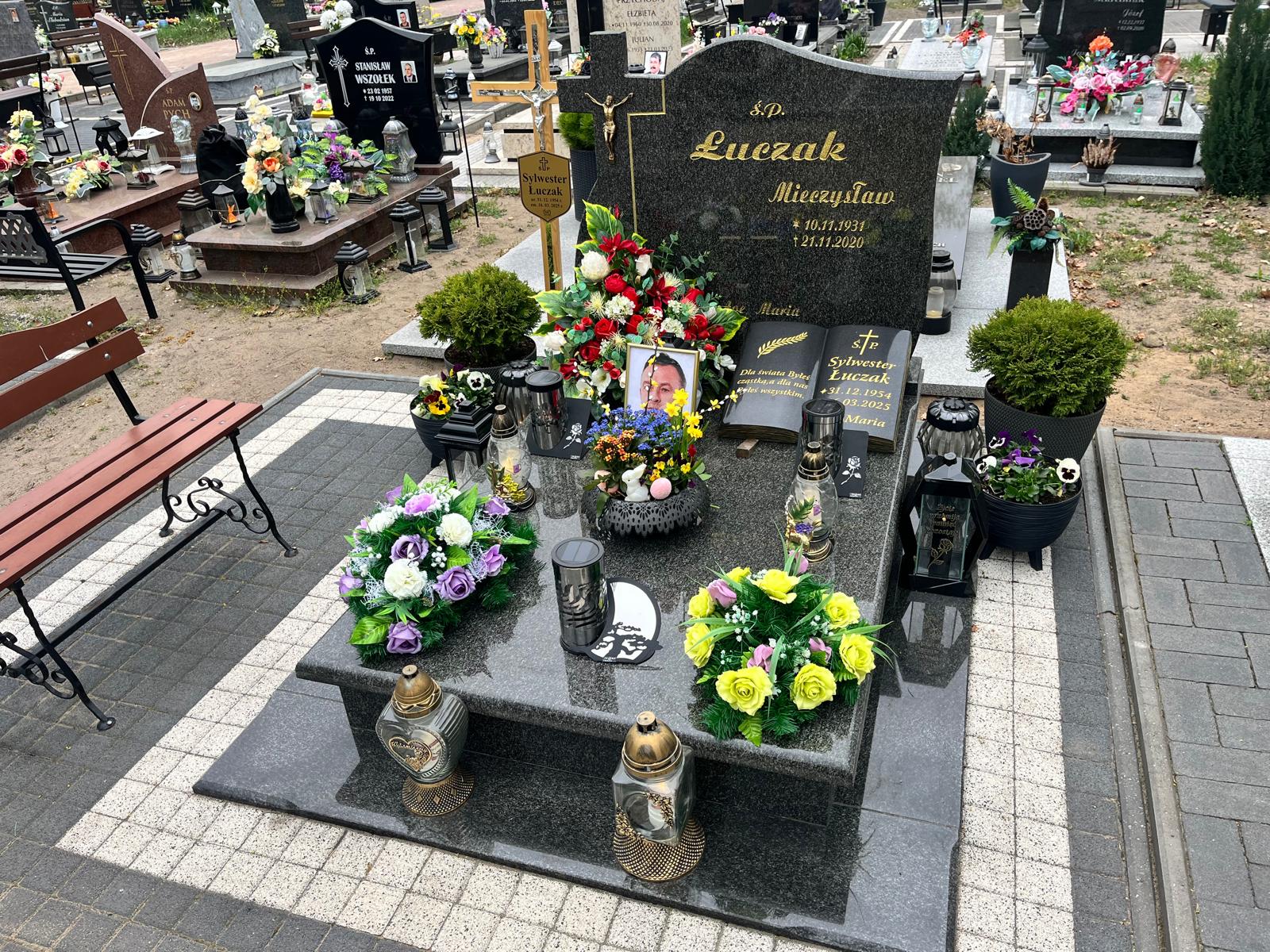 Sylwester Łuczak 1954 Kostrzyn nad Odrą - Grobonet - Wyszukiwarka osób pochowanych