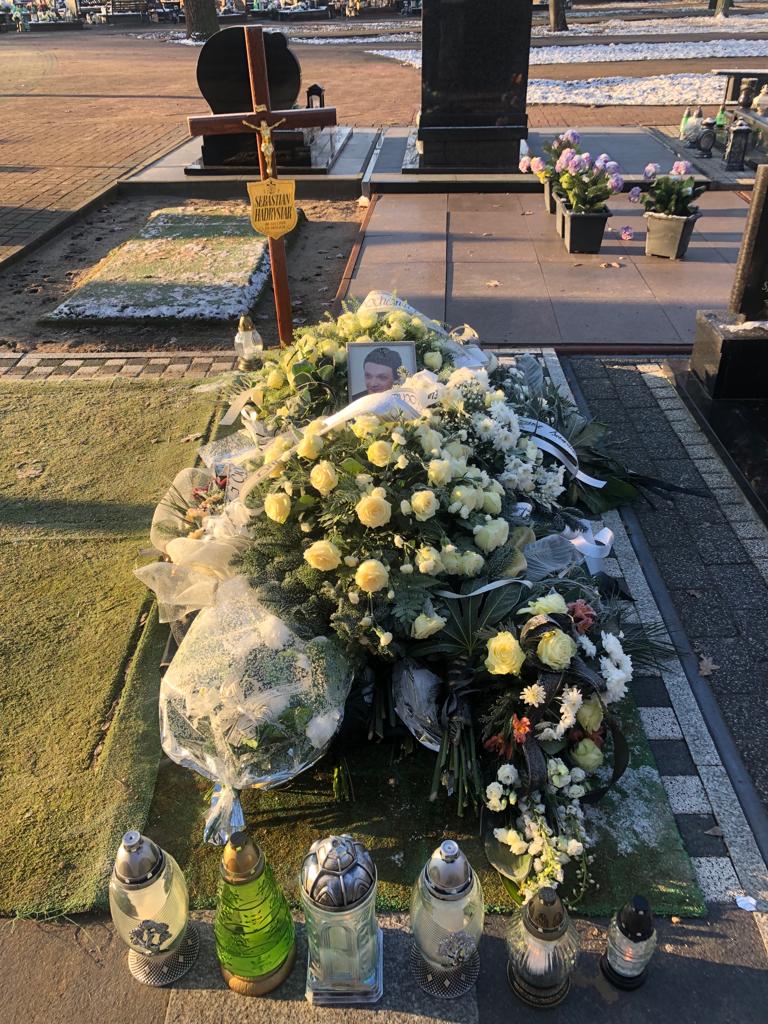 Sebastian Hadrysiak 1976 Kostrzyn nad Odrą - Grobonet - Wyszukiwarka osób pochowanych