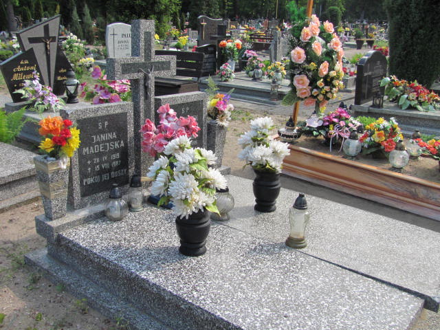 Grób Franciszek Madejski