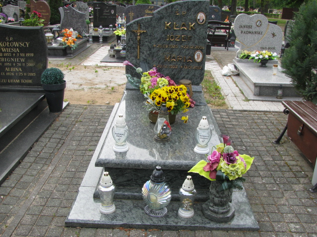 Grób Józef Kłak