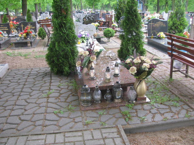 Grób Józef Kawalec