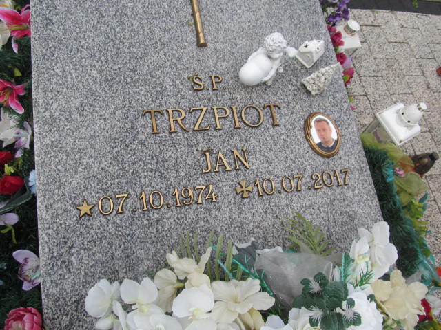 Grób Fryderyk Trzpiot