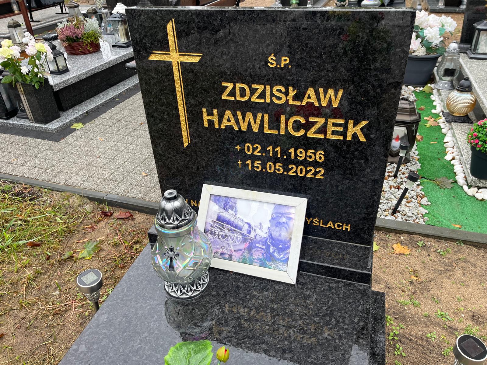 Grób Zdzisław Hawliczek