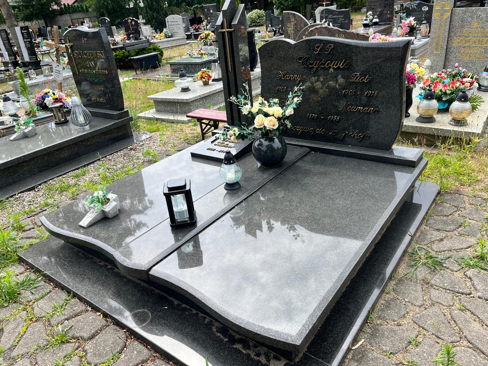 Grób Hanny Amondor Czyż