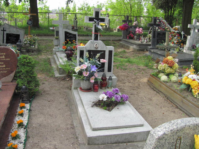 Grób Maria Mostek