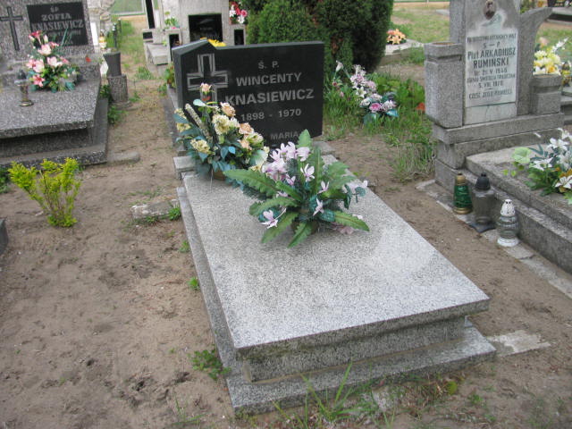 Grób Wincenty Knasiewicz